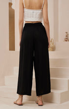 Load image into Gallery viewer, MARNIE TOP &amp; PANTS SET - BLACK