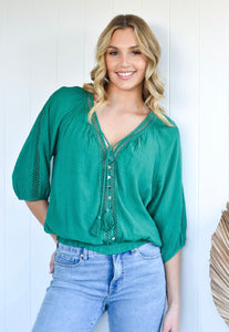 SUNSHINE COAST TOP - EMERALD GREEN