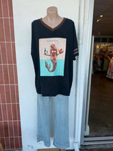 Load image into Gallery viewer, FOR THE LOVE OF VINO TEE - BLACK