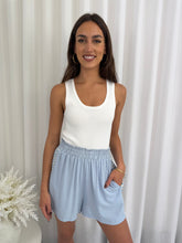 Load image into Gallery viewer, RAVING HEARTS SHORTS - BLUE