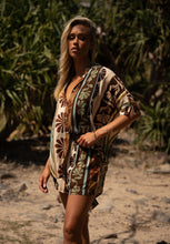Load image into Gallery viewer, JAASE CACAO MIST FLORA SHORTS