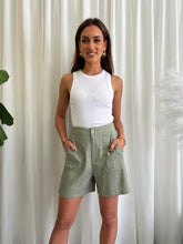 Load image into Gallery viewer, TULLY LINEN SHORTS - KHAKI