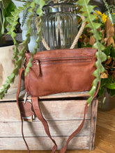 Load image into Gallery viewer, AMINA LEATHER BAG TAN - RUGGED HIDE