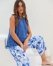 Load image into Gallery viewer, JAELIN BLUE LINEN TOP