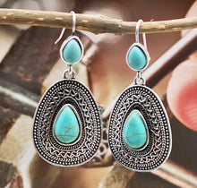 Load image into Gallery viewer, BOHO STONE VINTAGE EARRINGS - TURQUOISE