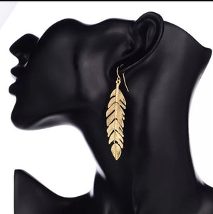 GOLDEN PALM LEAF DROP EARRINGS