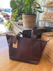 ROXY LEATHER SHOPPER BAG IN BROWN BY RUGGED HIDE