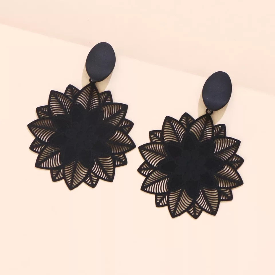 Black shop flower earrings