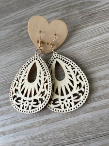 NATURAL WATER DROP WOODEN CARVED EARRINGS