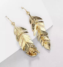 Load image into Gallery viewer, GOLDEN PALM LEAF DROP EARRINGS
