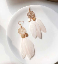 Load image into Gallery viewer, FEATHER DROP EARRINGS - IVORY