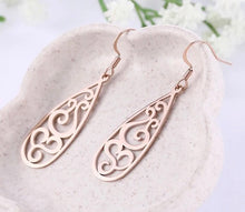 Load image into Gallery viewer, ROSE GOLD FILIGREE EARRINGS