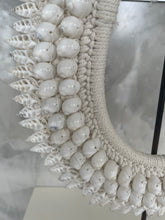 Load image into Gallery viewer, Mirar shell circle wall hanging display