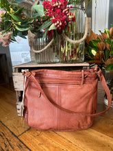 Load image into Gallery viewer, CLAIRE LEATHER BAG - COGNAC - RUGGED HIDE
